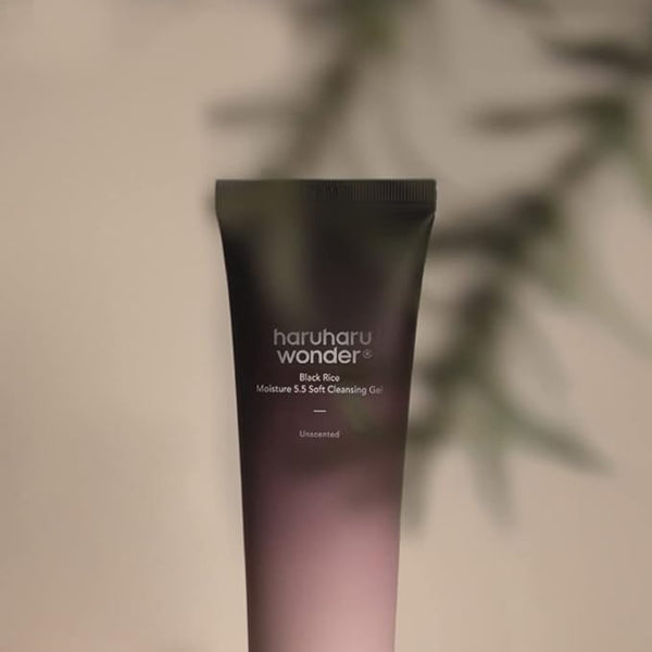 Haruharu WONDER- Black Rice Moisture 5.5 Soft Cleansing Gel - 100ml